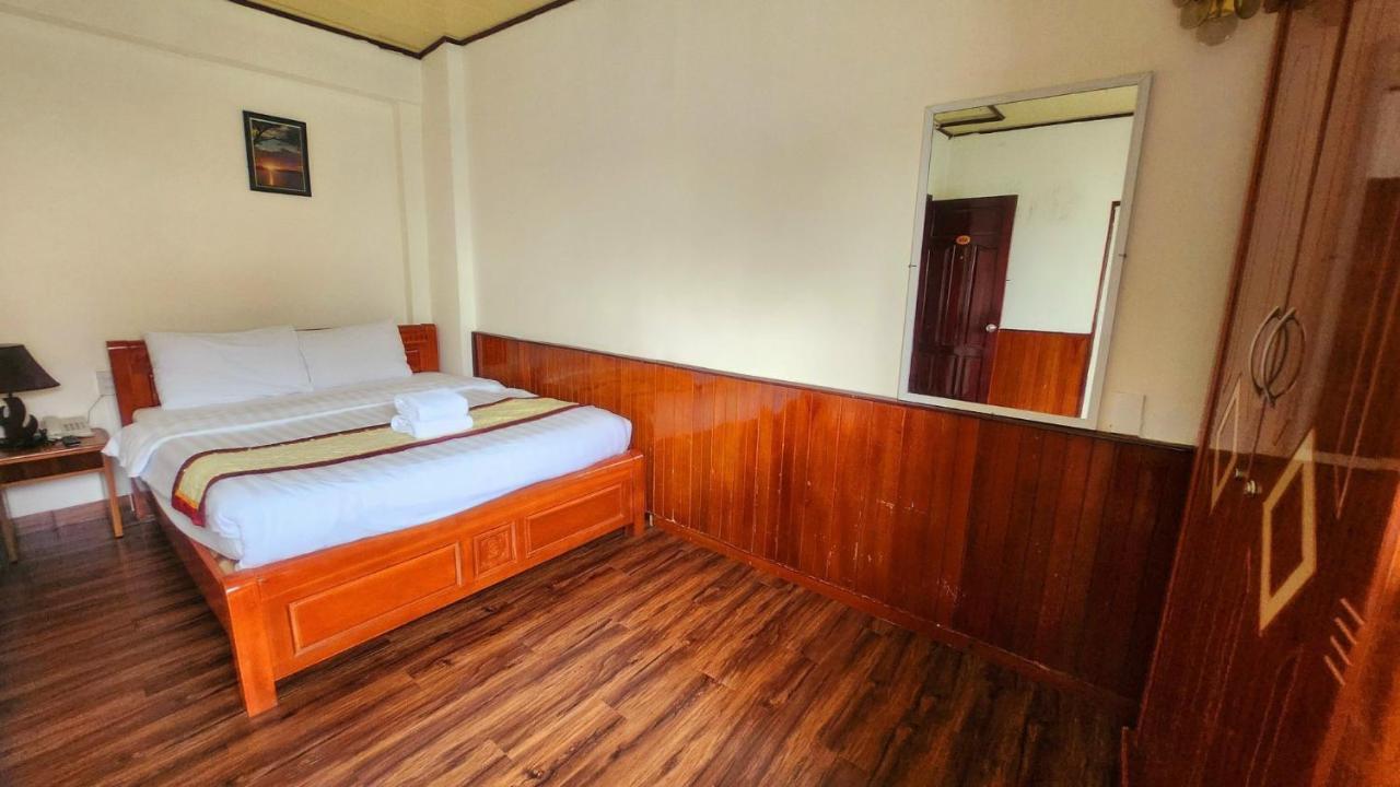 Anh Dao Hotel Да Лат Екстериор снимка