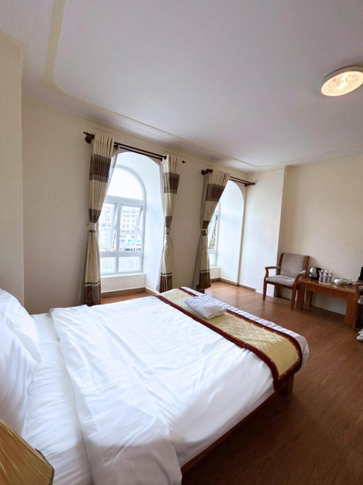 Anh Dao Hotel Да Лат Екстериор снимка