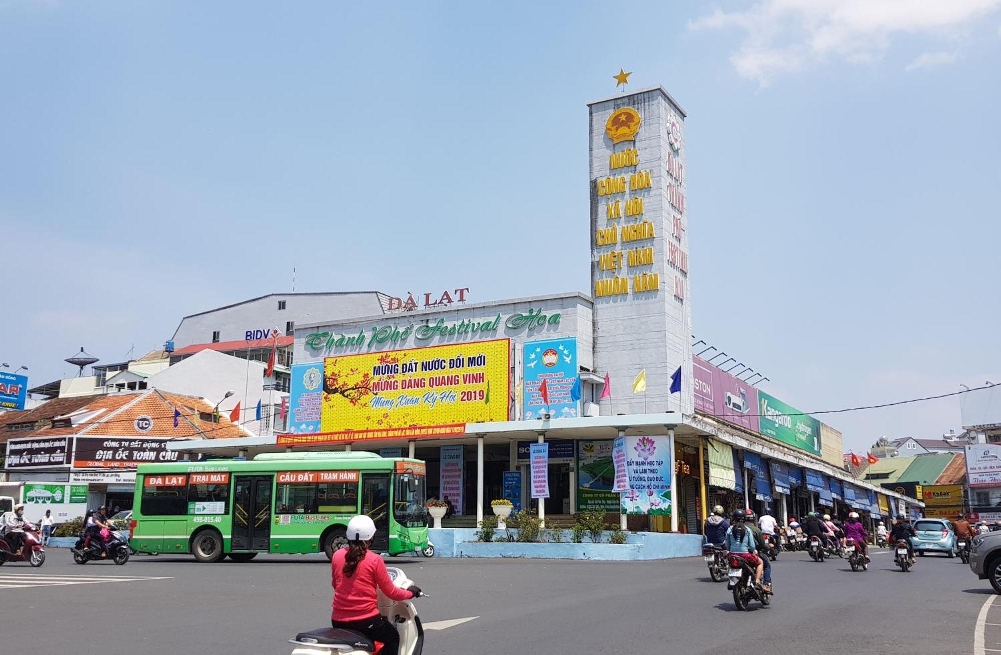 Anh Dao Hotel Да Лат Екстериор снимка