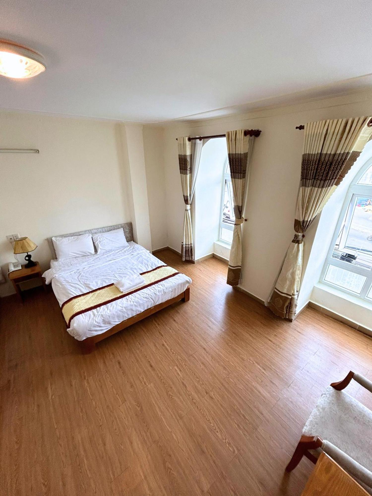 Anh Dao Hotel Да Лат Екстериор снимка