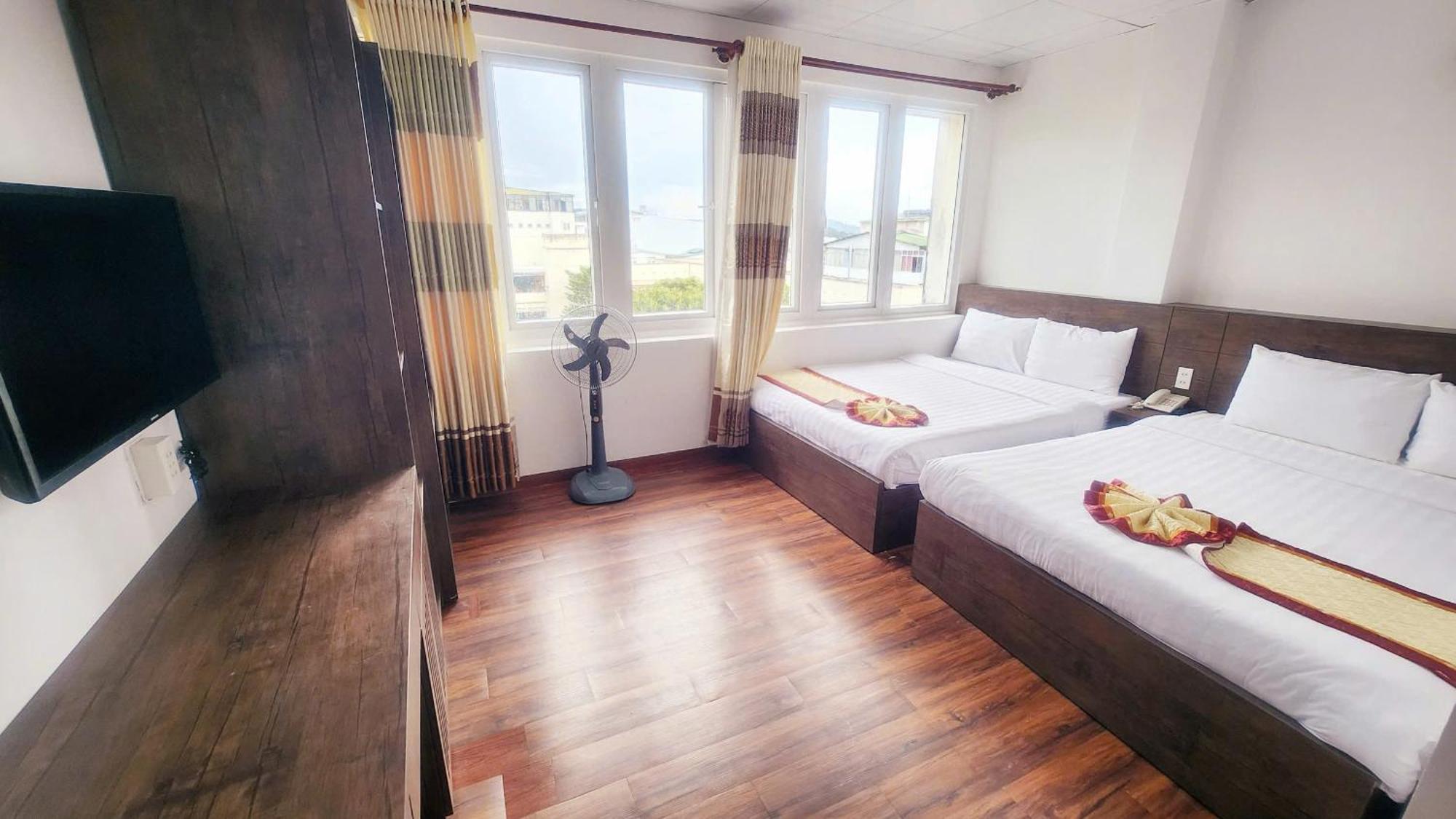 Anh Dao Hotel Да Лат Екстериор снимка